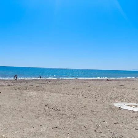En La Playa Apartment *